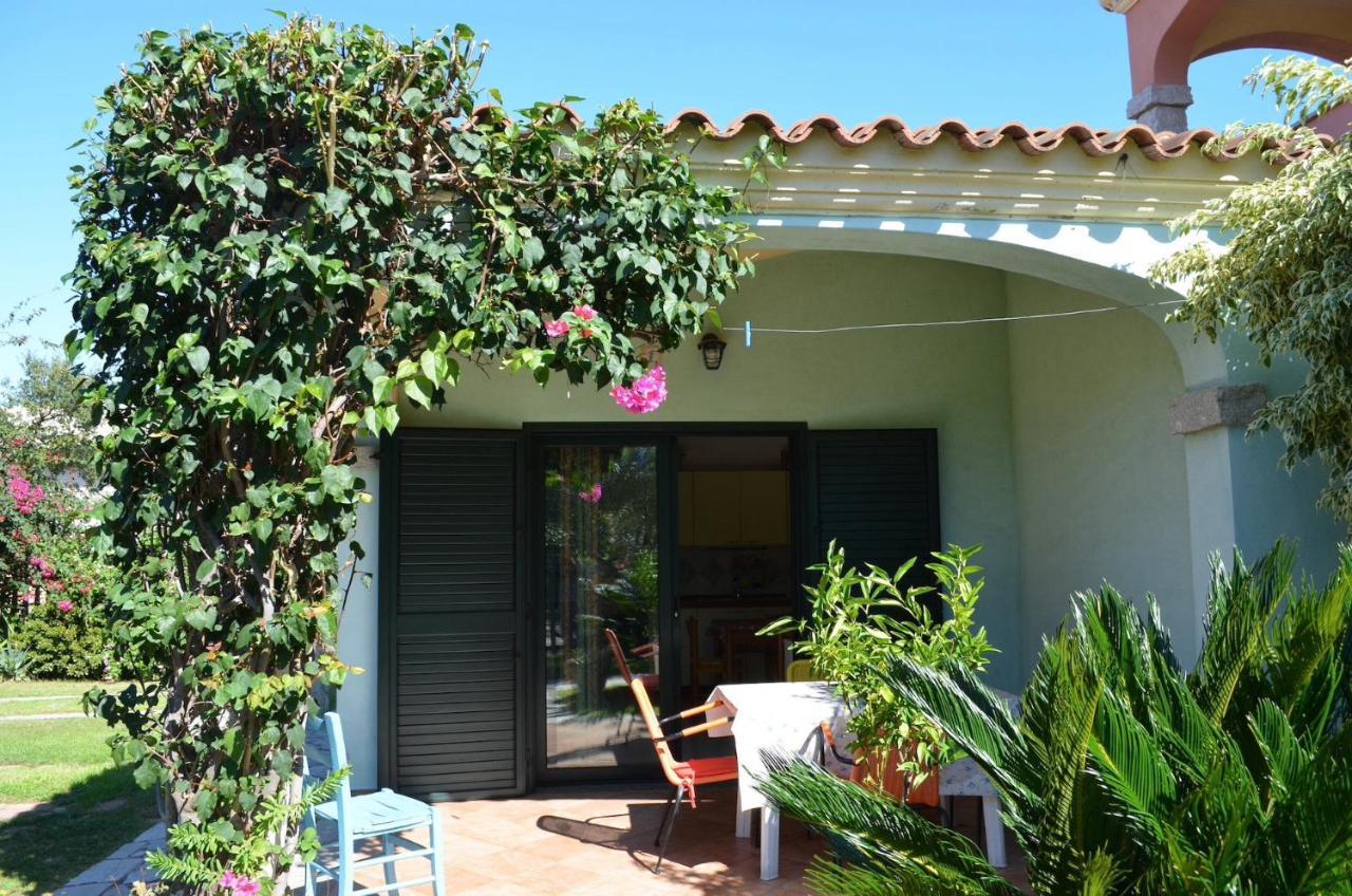 Iss Travel, La Padula - Apartments With Private Veranda And Parking San Teodoro  Exterior foto